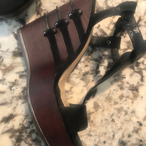 Gianni Bini Platform Sandals Size 10 - Picture 4 of 6